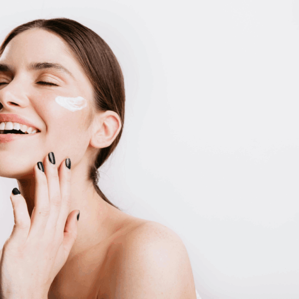 Piel con arrugas apagada y estrés